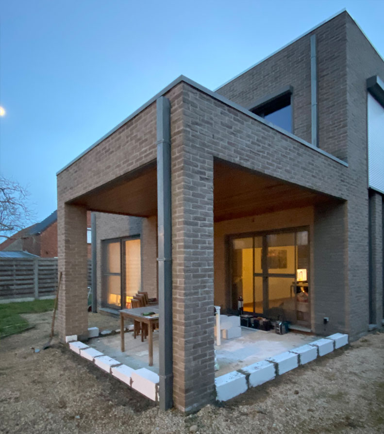 Ombouwen terras naar bureau